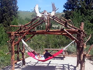 Horn Mountain Living